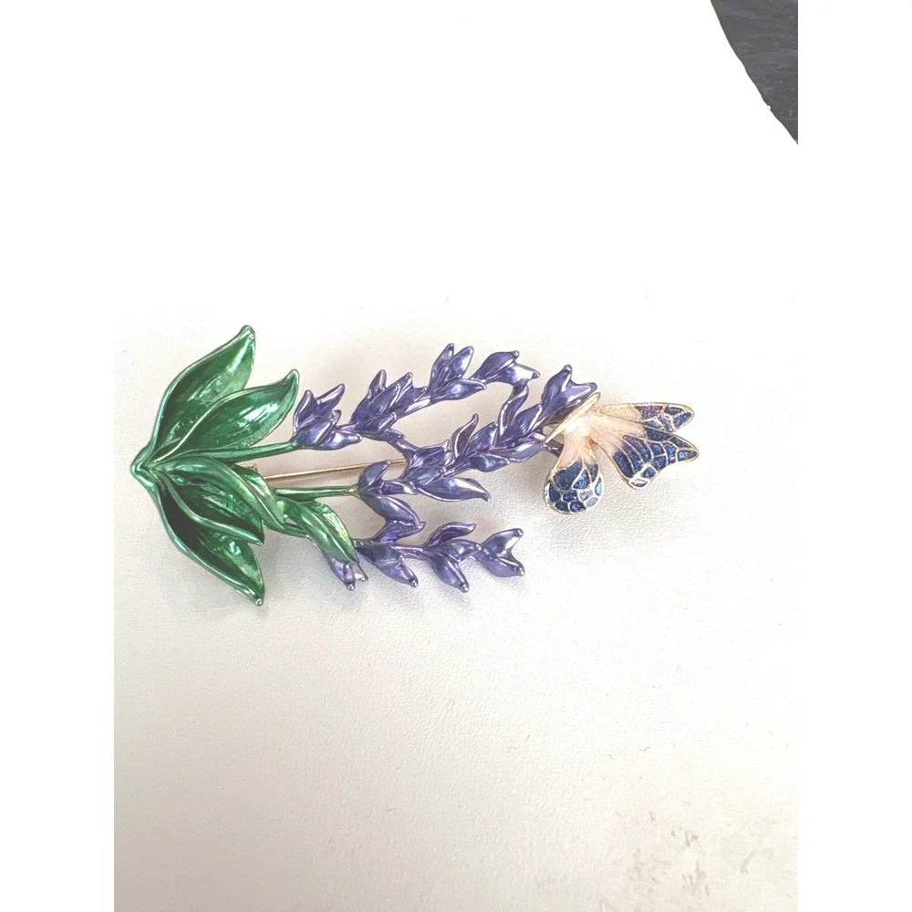 Lavender Flower Enamel Brooch Butterfly Purple Floral Pin‎ Gold Vintage Style